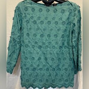 Soft Surroundings Women Rosalie Daisy Floral Embroidery Bell Sleeve Top Size PL
